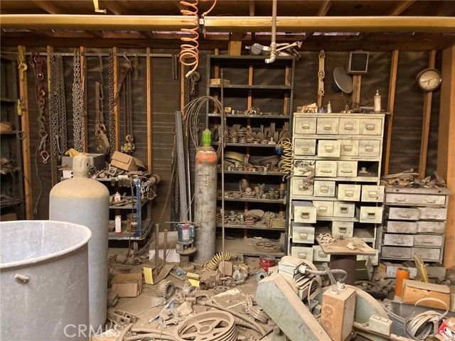 35127 Condor Road, Newberry Springs, CA 92365