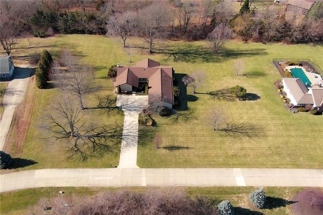 1800 Pine Ridge Drive, Leavenworth, KS 66048