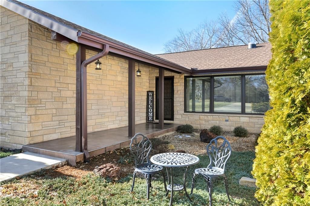 1800 Pine Ridge Drive, Leavenworth, KS 66048