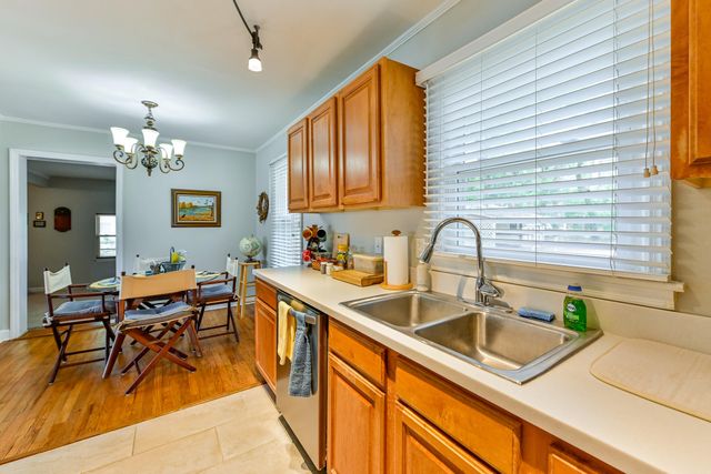 307 Burroughs Avenue, Beaufort, SC 29902