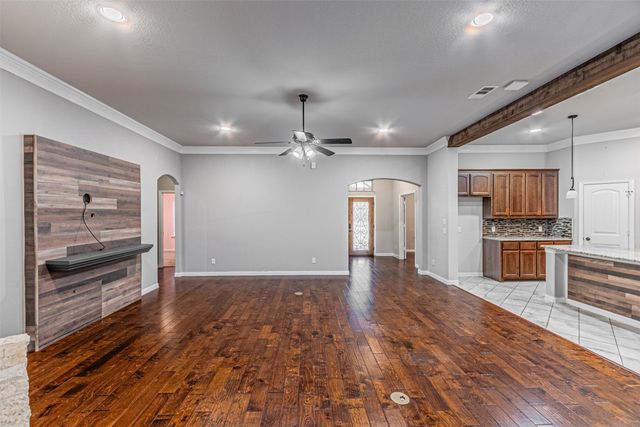 7812 Grain Court, Godley, TX 76044