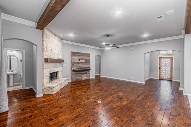 7812 Grain Court, Godley, TX 76044