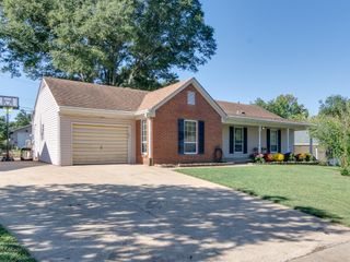 4917 HALLBROOK ST, Millington, TN 38053