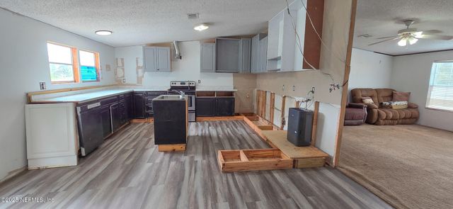 11325 YOUNG Road 1, Jacksonville, FL 32218