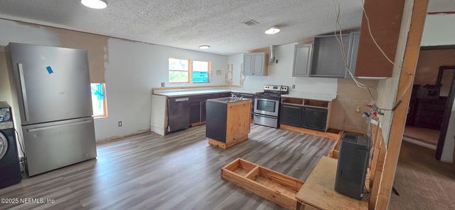 11325 YOUNG Road 1, Jacksonville, FL 32218