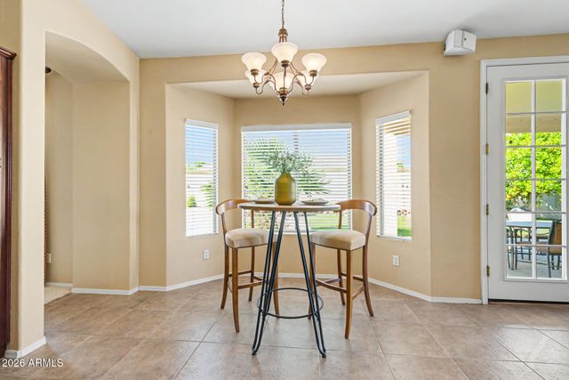 1708 E KNOLL Street, Mesa, AZ 85203