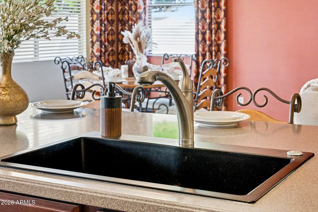 1708 E KNOLL Street, Mesa, AZ 85203