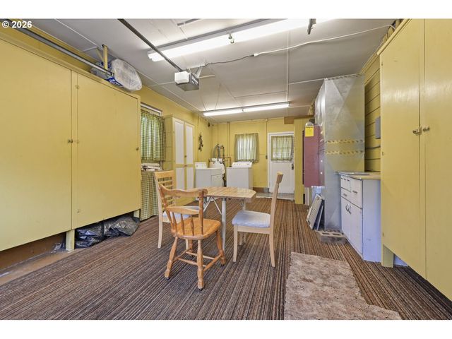 3828 Ne 75TH Ave, Portland, OR 97213