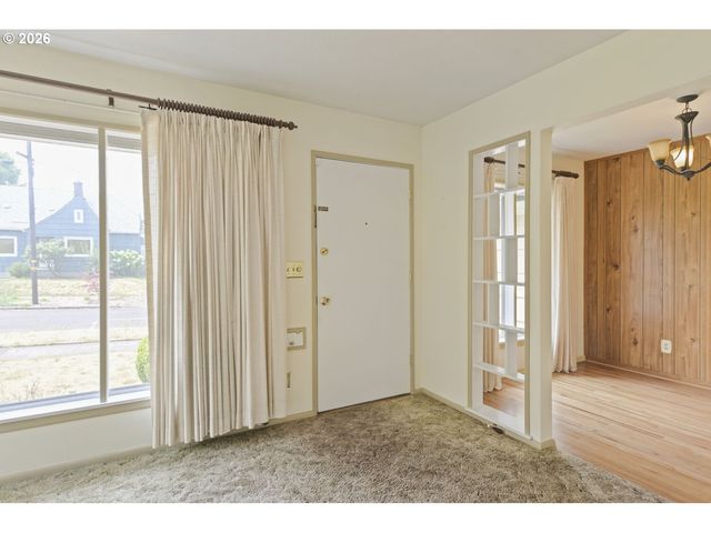 3828 Ne 75TH Ave, Portland, OR 97213