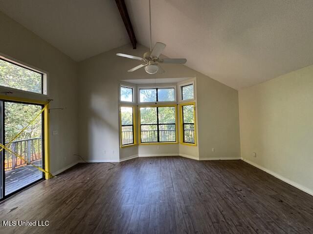 800 Roys Road, Gautier, MS 39553
