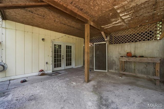 2243 Henson Farm Road, Festus, MO 63028