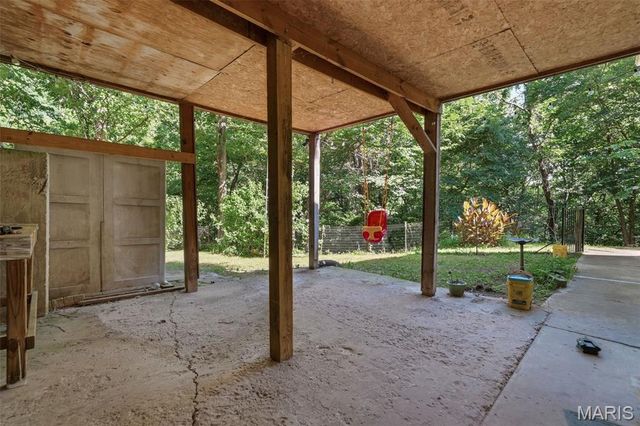2243 Henson Farm Road, Festus, MO 63028