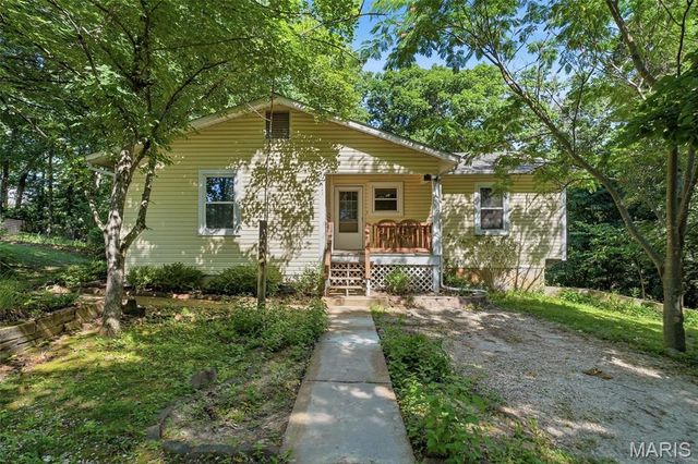 2243 Henson Farm Road, Festus, MO 63028