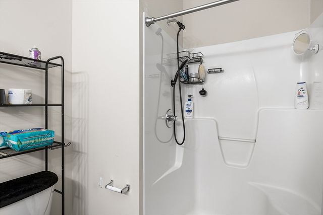 2 Arden Mills Way 2305, Fitchburg, MA 01420