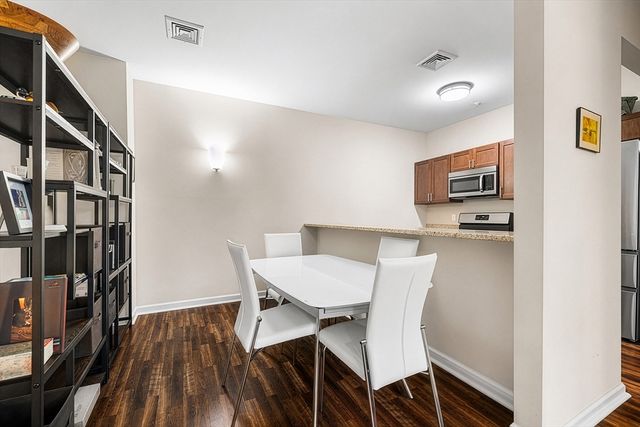 2 Arden Mills Way 2305, Fitchburg, MA 01420