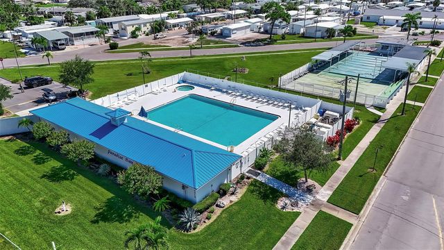 10315 CORTEZ ROAD W 26J, Bradenton, FL 34210