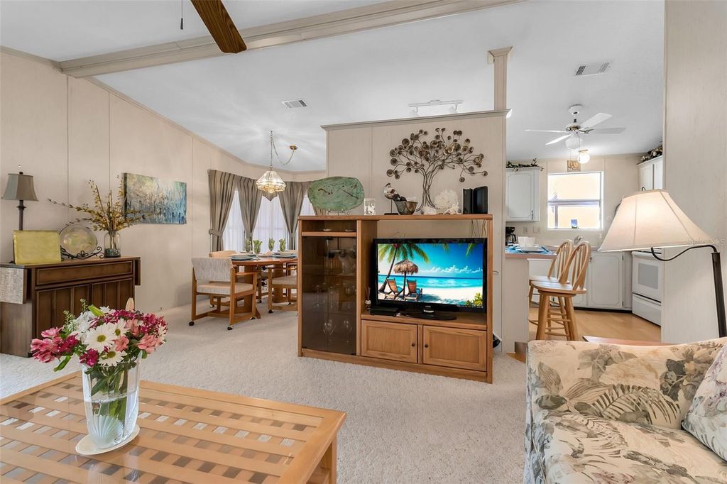 Image 20 of property listing at 10315 CORTEZ ROAD W 26J, Bradenton, FL 34210