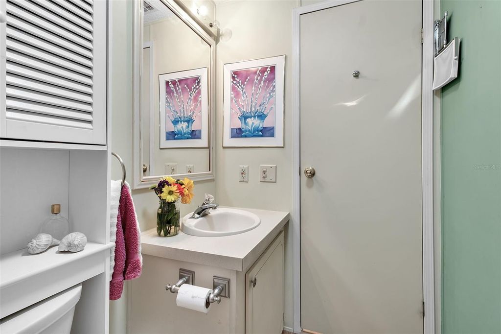 Image 28 of property listing at 10315 CORTEZ ROAD W 26J, Bradenton, FL 34210