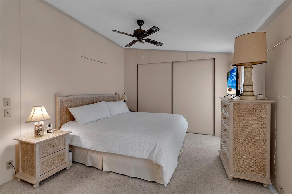 Image 29 of property listing at 10315 CORTEZ ROAD W 26J, Bradenton, FL 34210