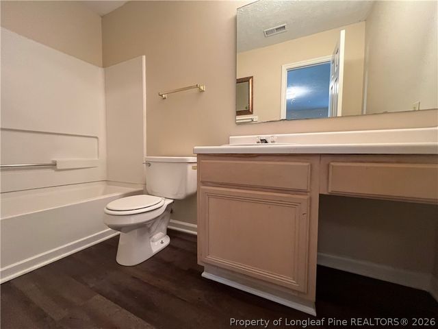 2587 Gotts Lane, Fayetteville, NC 28306
