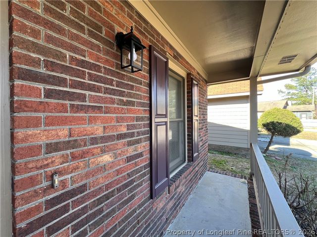 2587 Gotts Lane, Fayetteville, NC 28306