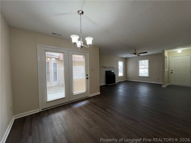 2587 Gotts Lane, Fayetteville, NC 28306