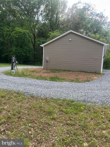 1326 KINGS HWY, King George, VA 22485