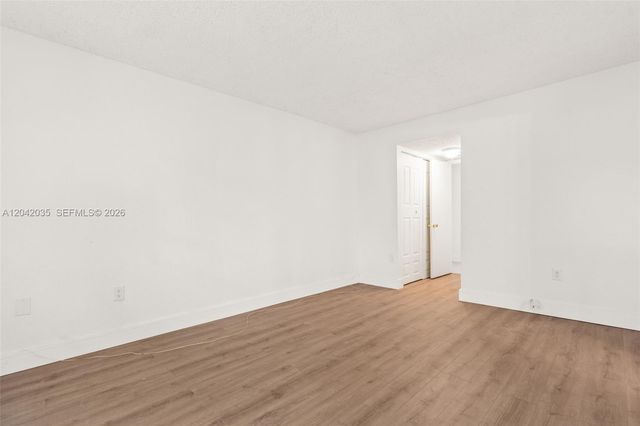 4215 N University Dr 305, Sunrise, FL 33351