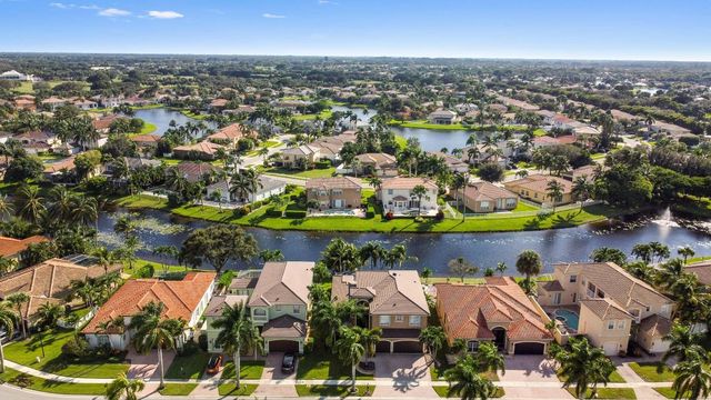 6982 Houlton Circle, Lake Worth, FL 33467