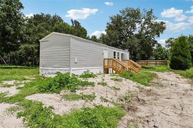 808 SE 124TH AVENUE, Webster, FL 33597