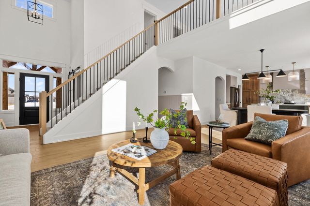 1904 Creekside Drive SW, Byron Center, MI 49315