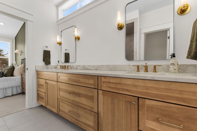 1904 Creekside Drive SW, Byron Center, MI 49315