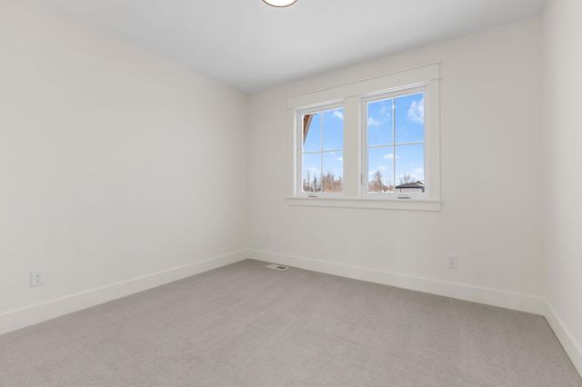 1904 Creekside Drive SW, Byron Center, MI 49315