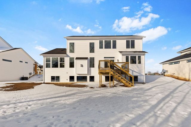 1904 Creekside Drive SW, Byron Center, MI 49315