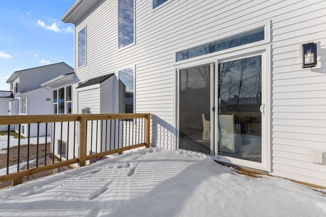 1904 Creekside Drive SW, Byron Center, MI 49315