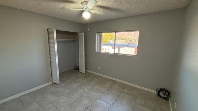 1130 E Butler Drive Apt B4, Phoenix, AZ 85020