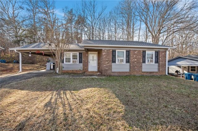 220 Mountview Drive, Mocksville, NC 27028