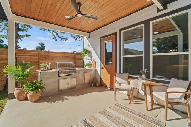 2412 Terry Street A, Houston, TX 77009