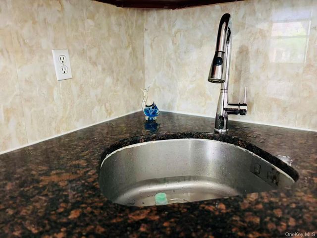 71-09 34th Avenue, Jackson Heights, NY 11372