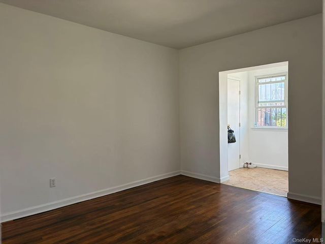 71-09 34th Avenue, Jackson Heights, NY 11372