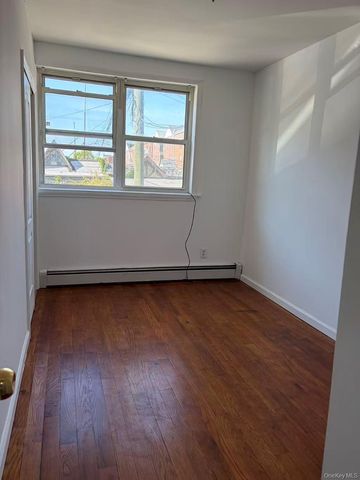 71-09 34th Avenue, Jackson Heights, NY 11372