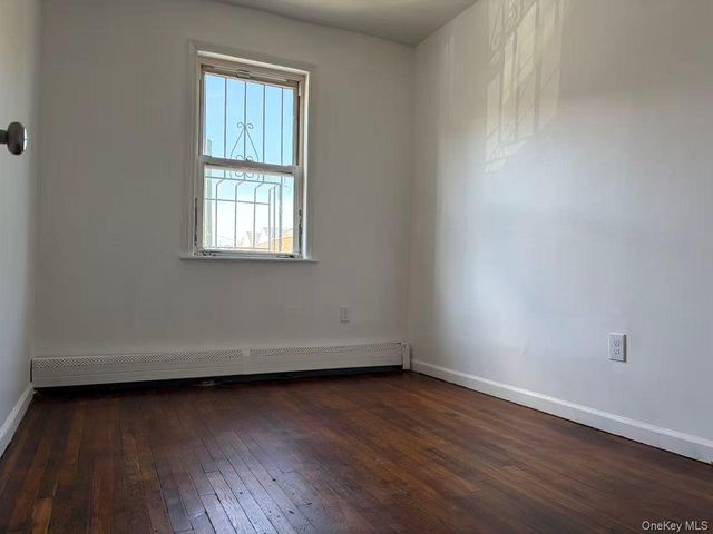 71-09 34th Avenue, Jackson Heights, NY 11372