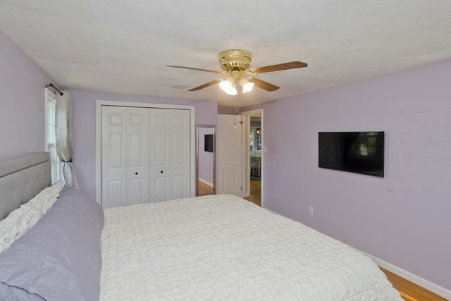 36 Ingersoll Dr, Westfield, MA 01085