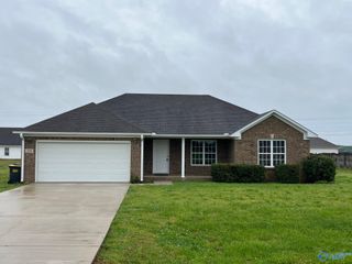 30 Cypress Drive, Decatur, AL 35603