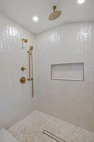 29 Dartmouth St 29, Arlington, MA 02474