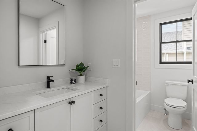 29 Dartmouth St 29, Arlington, MA 02474