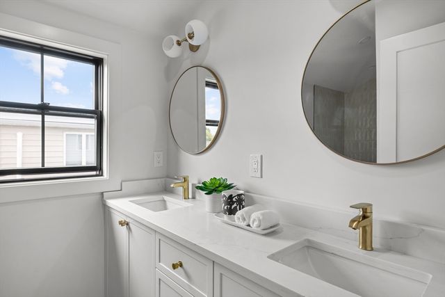 29 Dartmouth St 29, Arlington, MA 02474