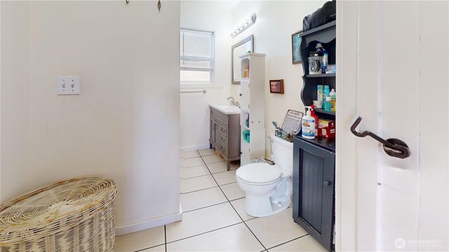 2124 Woburn Street, Bellingham, WA 98229