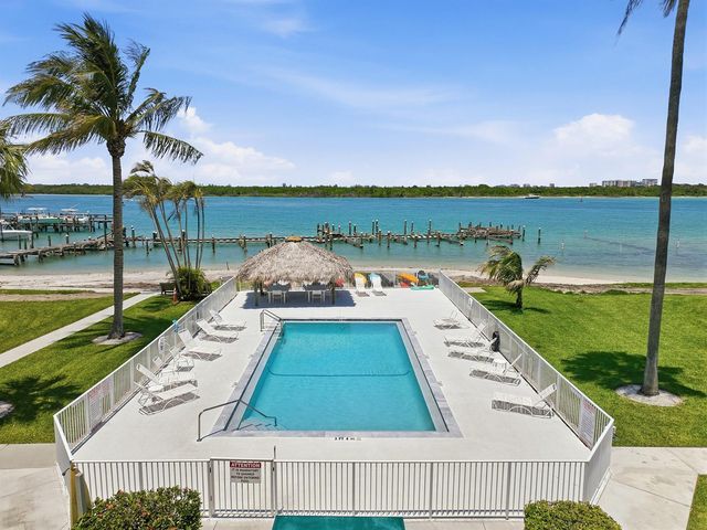 1300 Seaway Drive C1, Hutchinson Island, FL 34949