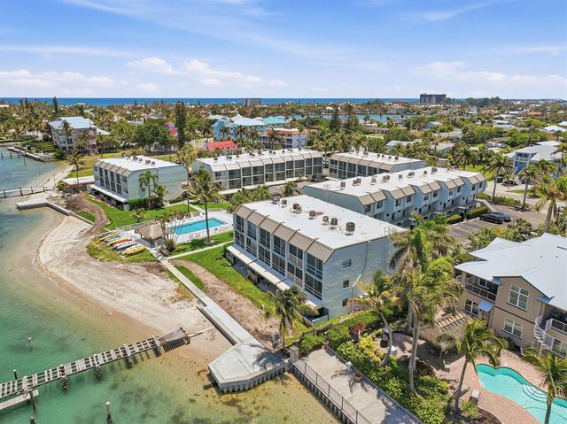 1300 Seaway Drive C1, Hutchinson Island, FL 34949